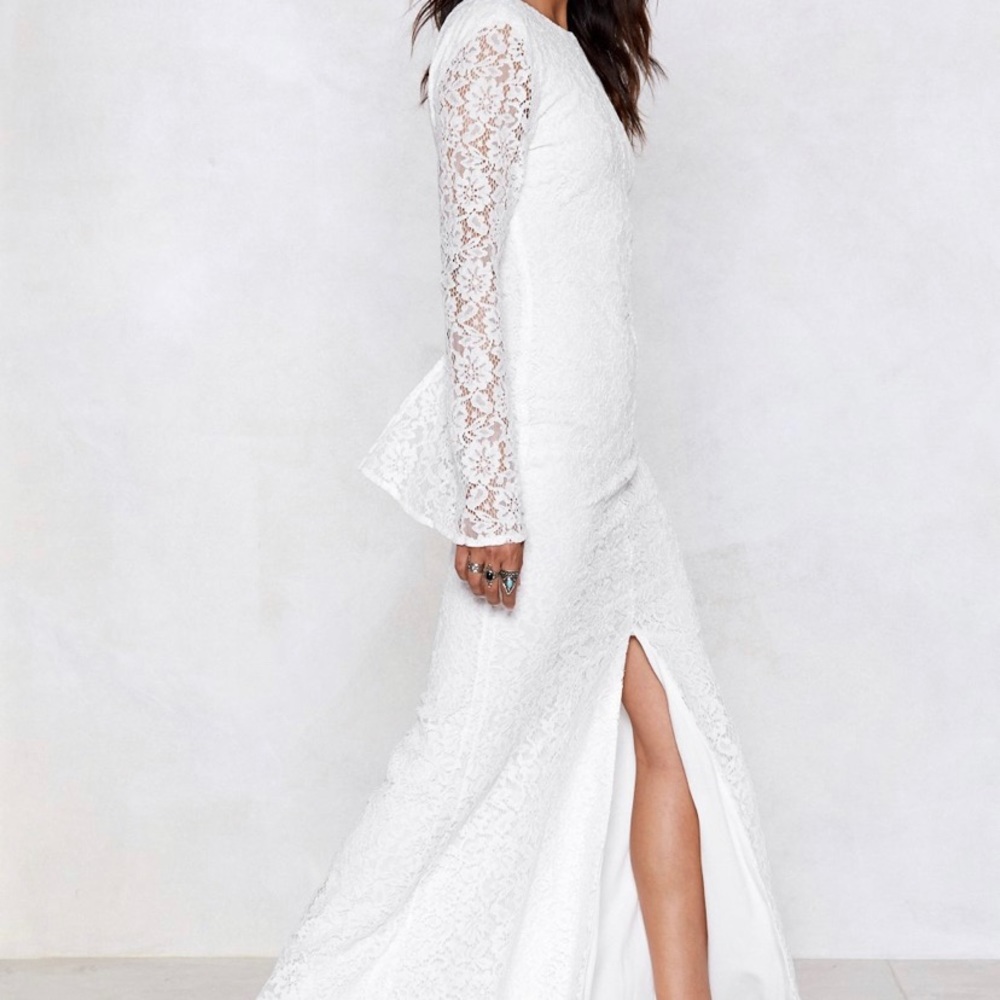 ✨NWT Nasty Gal Get Low Maxi Dress✨